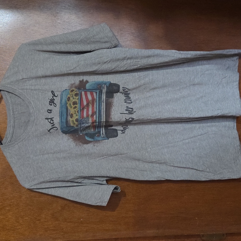 Gray Graphic Tee with Truck and Sunflowers